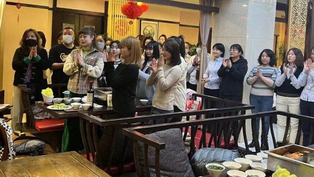 兰州尊龙时凯集团举行“三•八”妇女节联欢活动！！